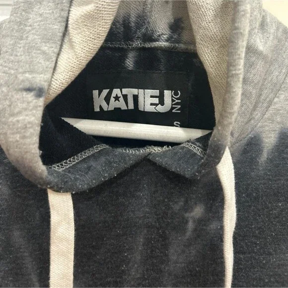 Katie J NYC Junior Tie Dye Hooded Sweatshirt Small - Picture 3 of 6